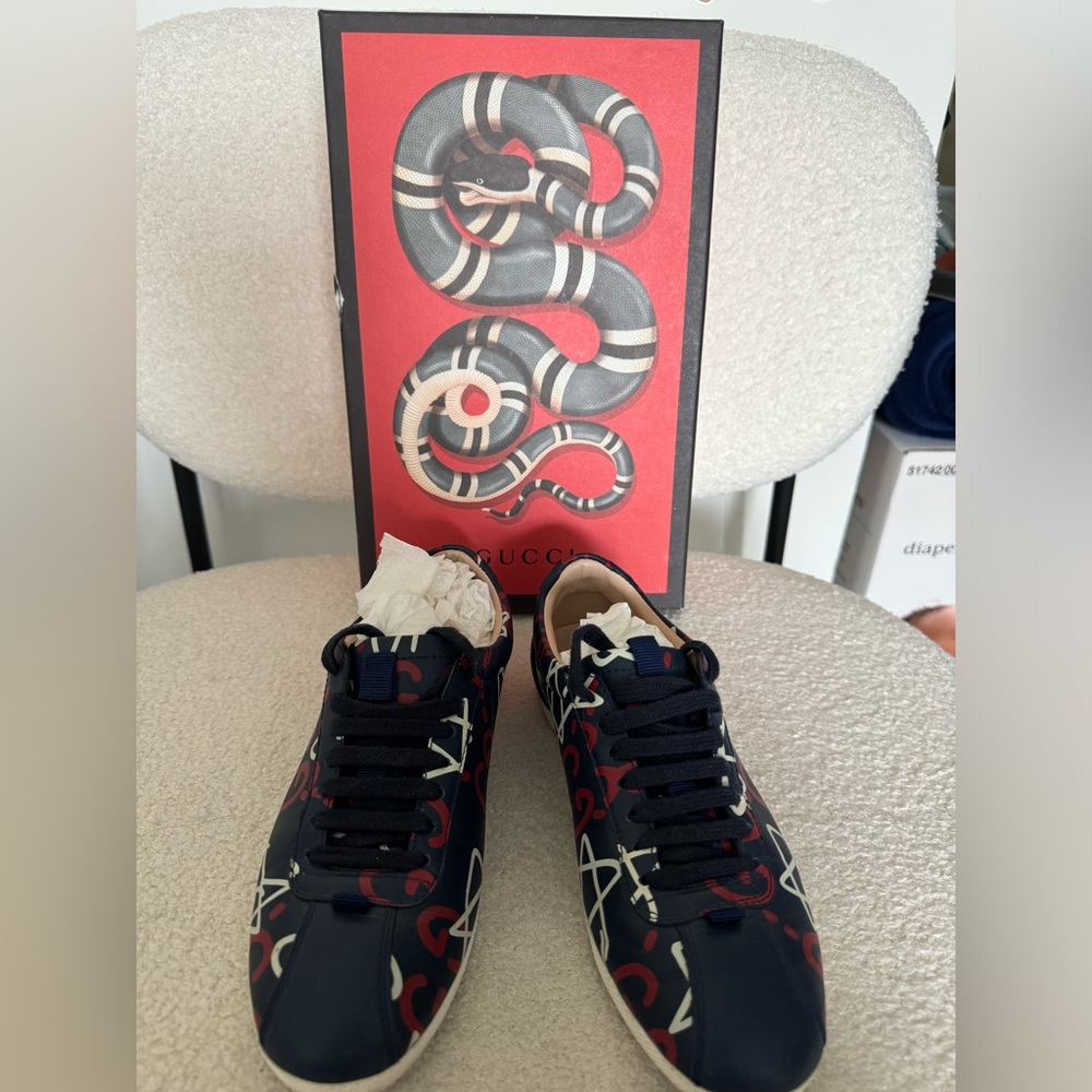 Gucci sneakers